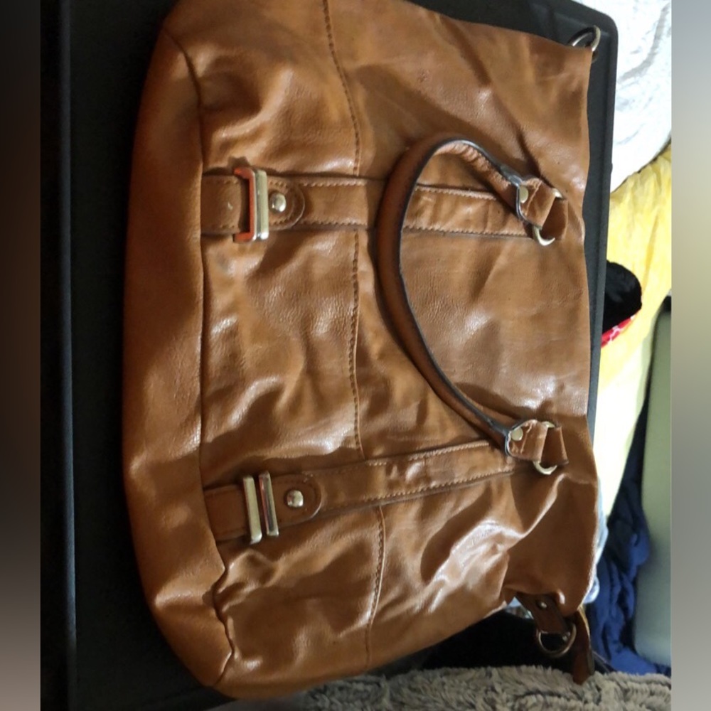 Women’s Brown Leather Purse